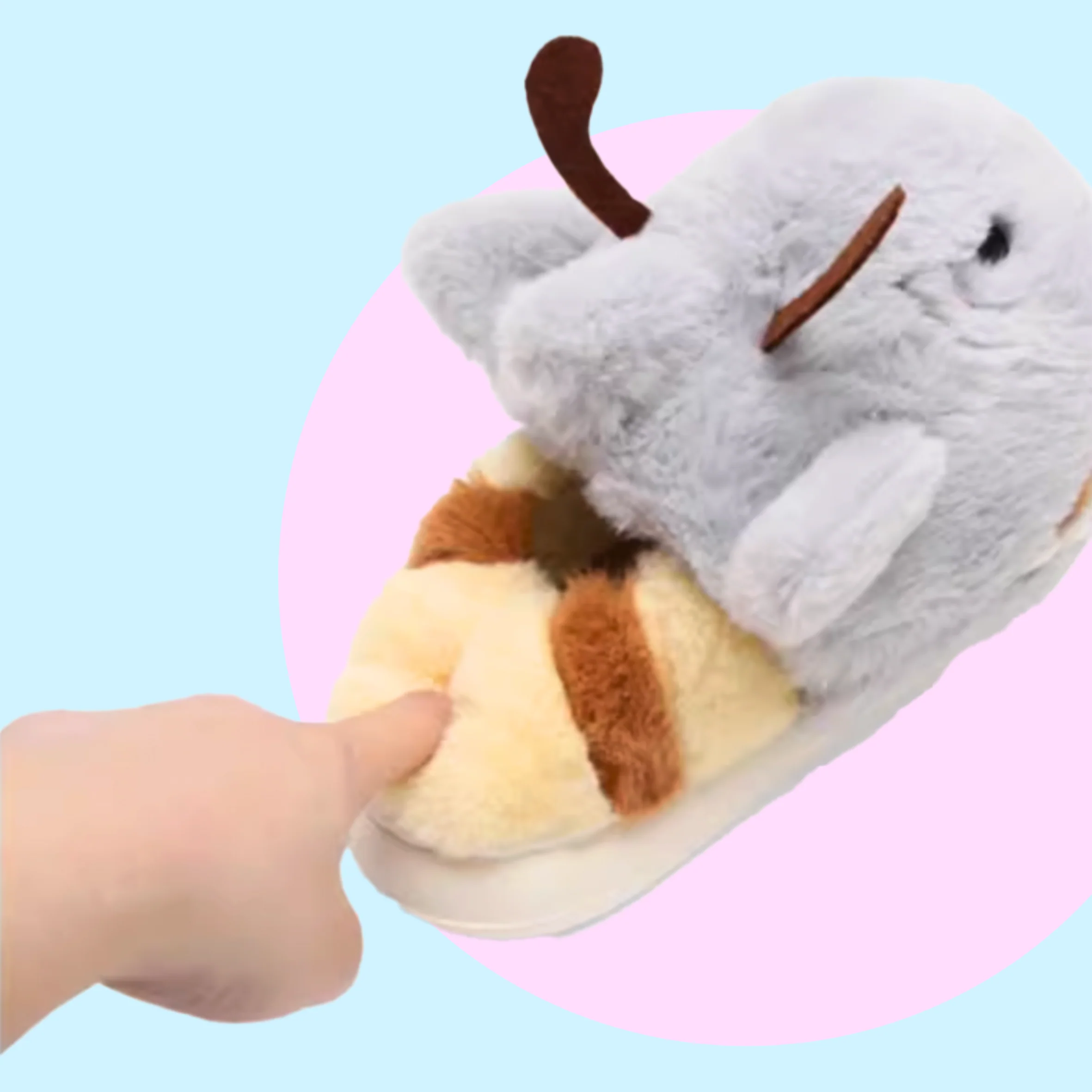 Bumbley Shark Fluffy Slippers - Image 6