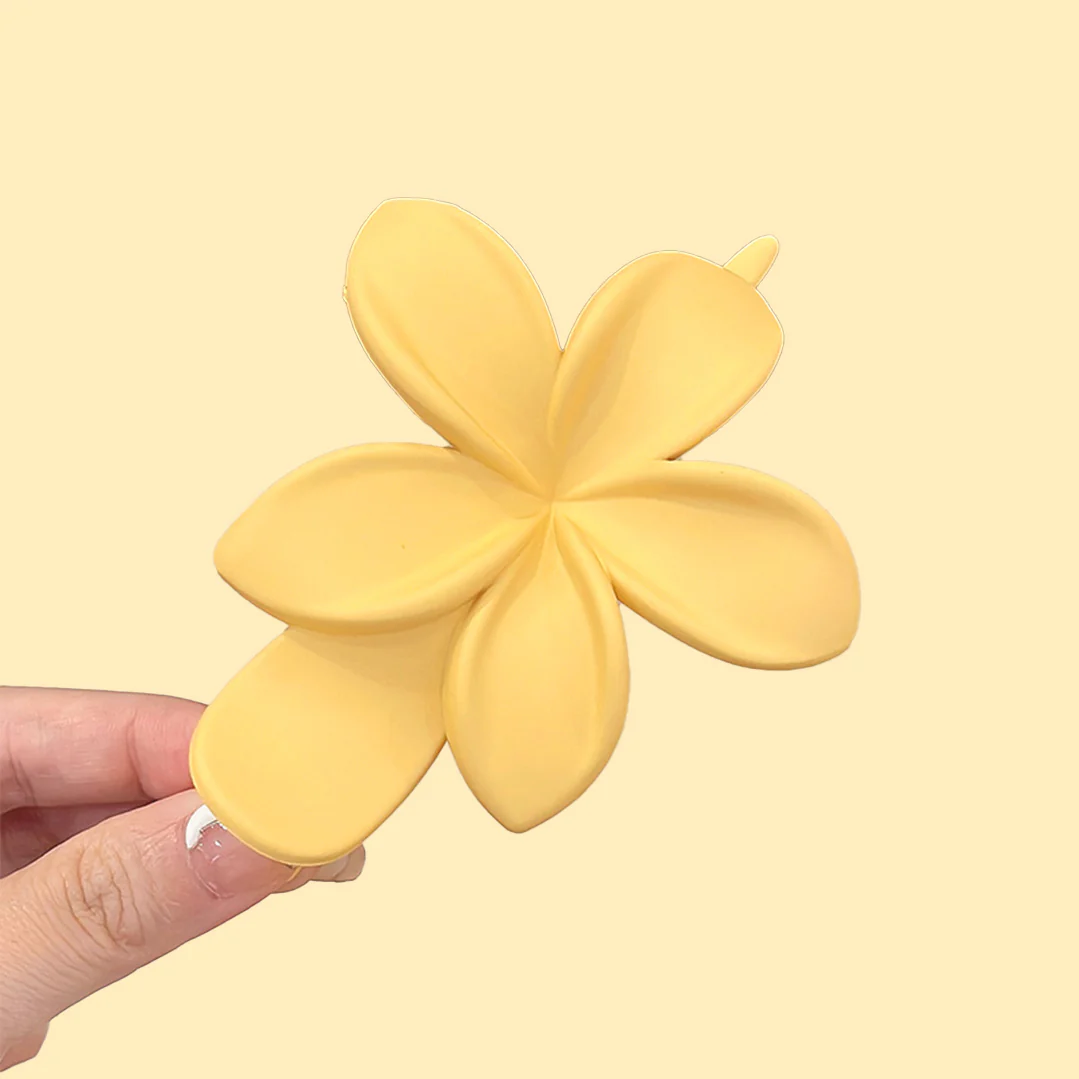 Frangipani Floral Hair Clips (2) - Image 4